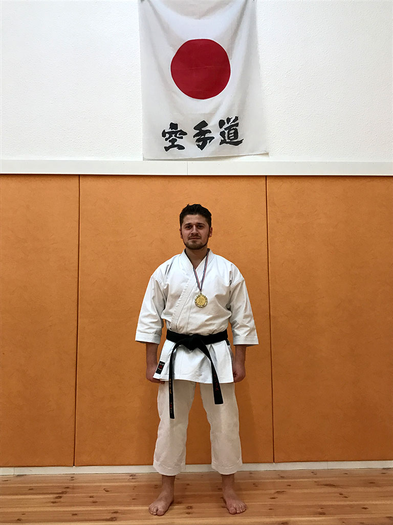 Rémi Sankey et sa médaille