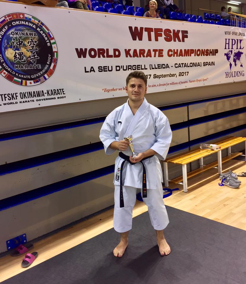 Rémi Sankey gagne le bronze en Kata